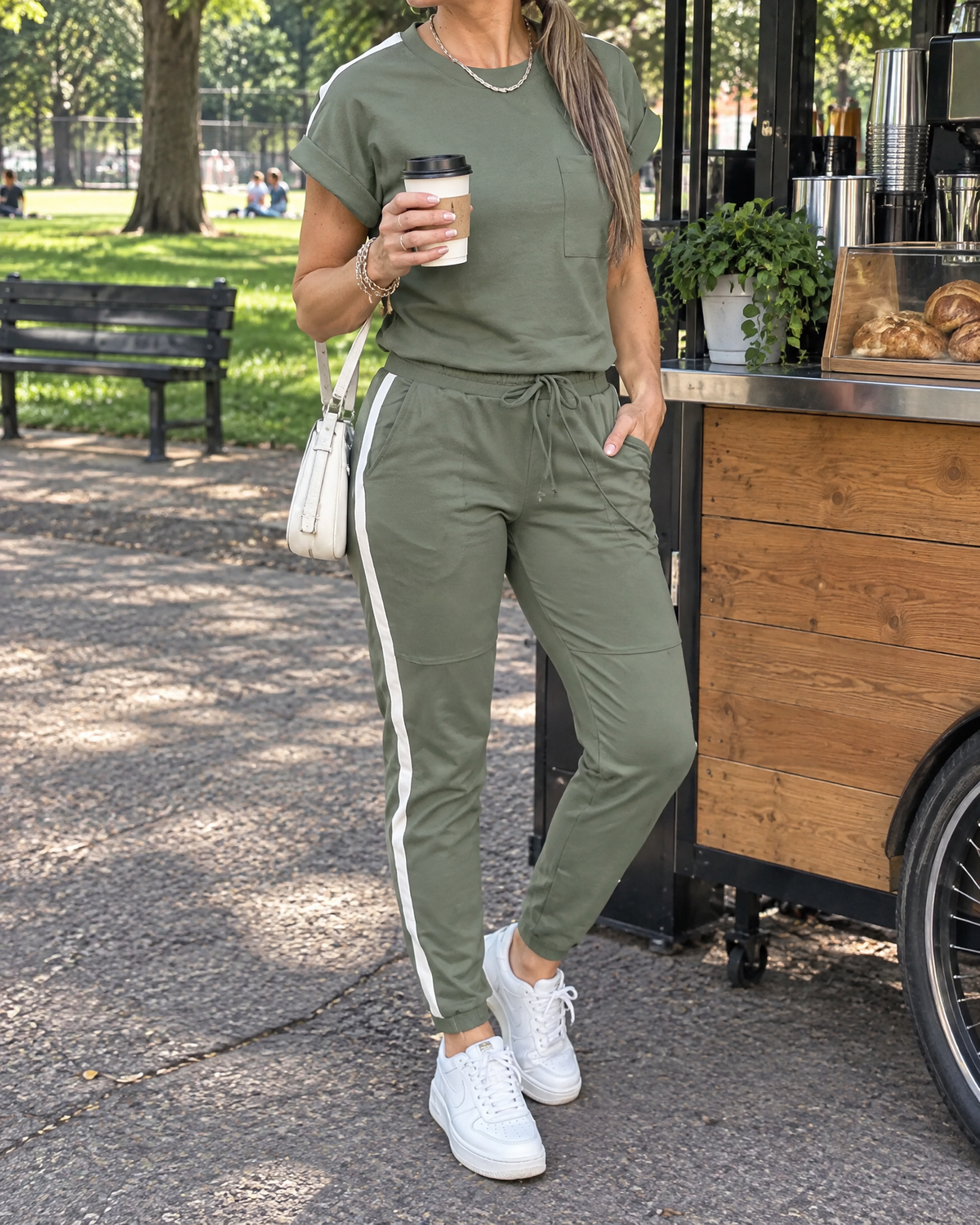 Veronique - Tee and Jogger Set