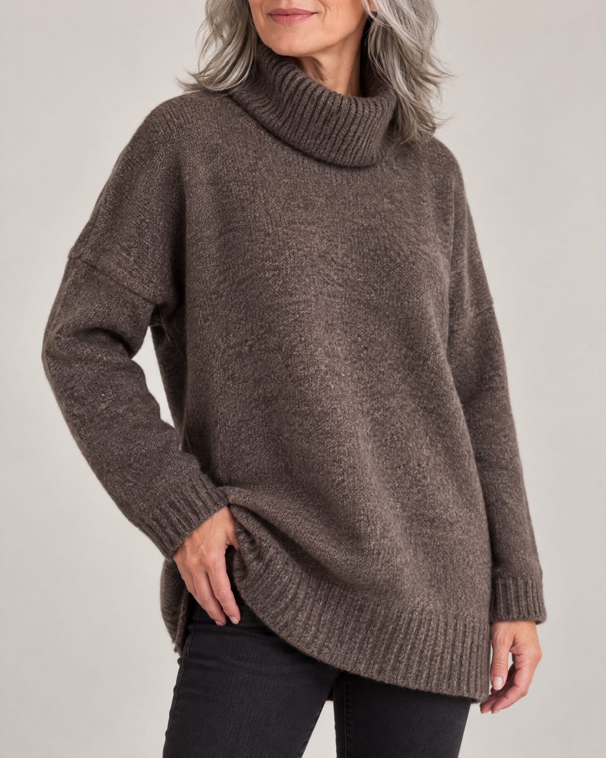 Thea - Turtleneck Pullover Sweater
