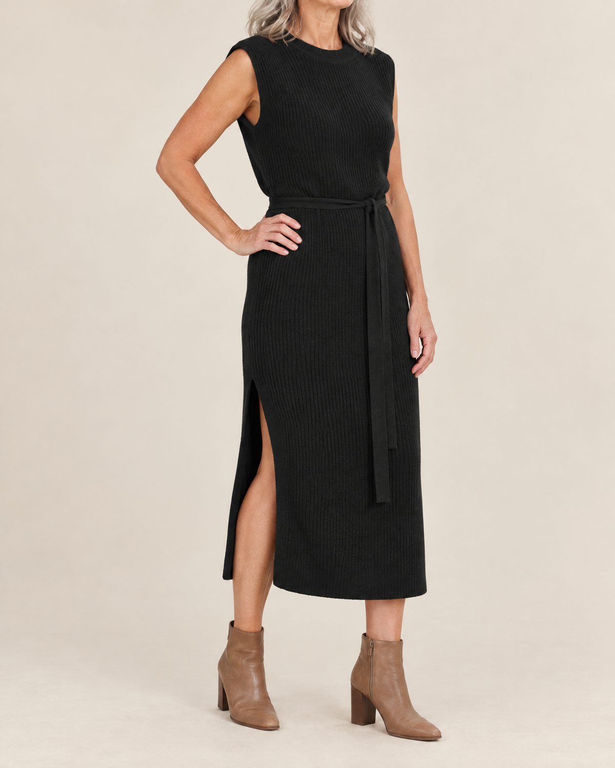 Lucile - Sleeveless Knit Midi Dress