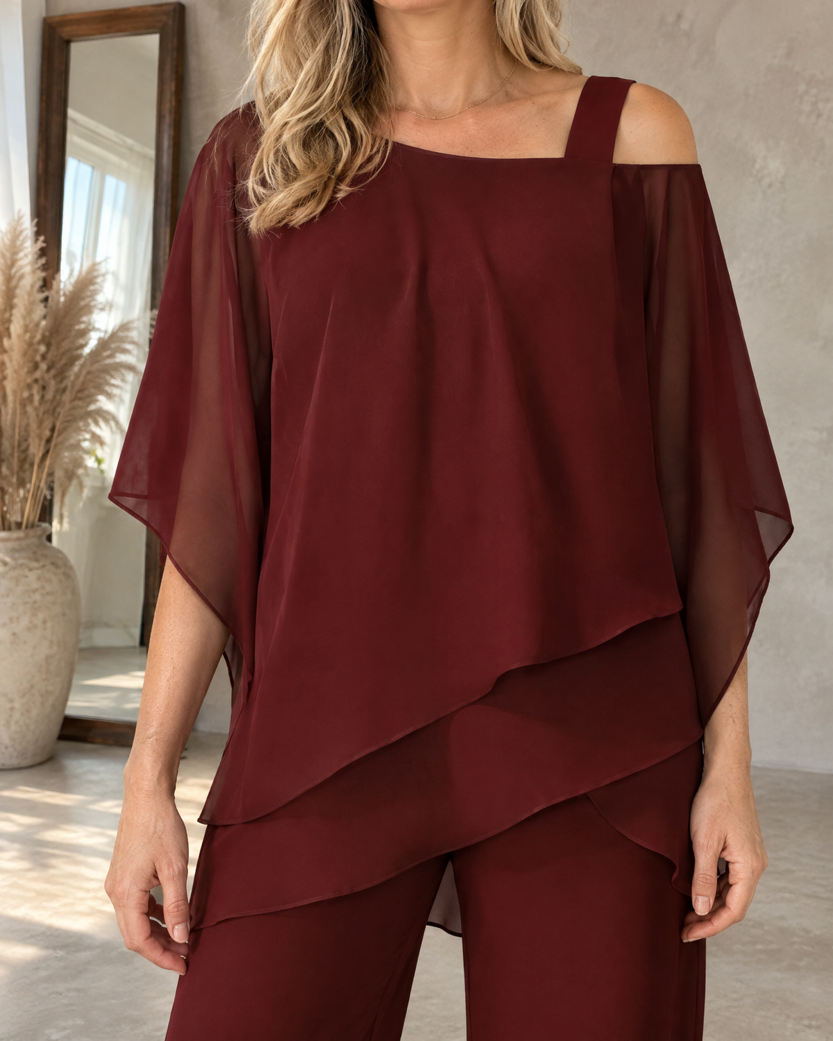 Isaure - Batwing Asymmetric Set