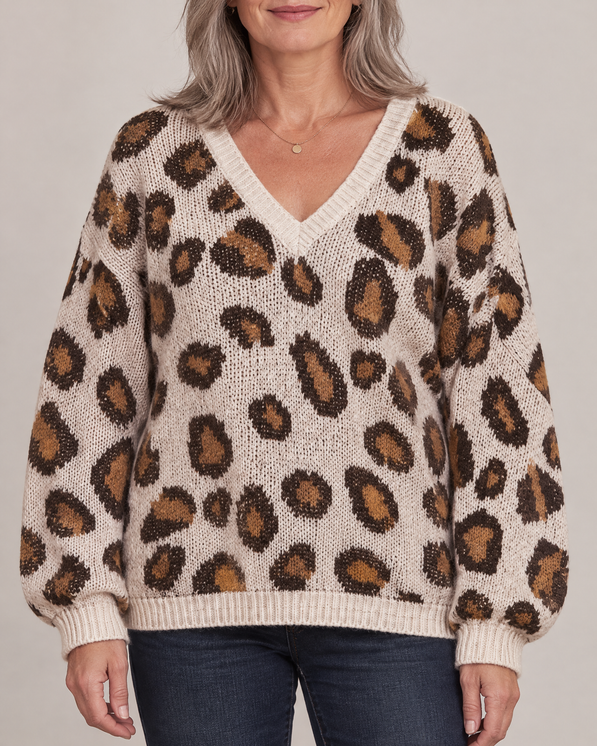 Paulette - Leopard V-Neck Sweater