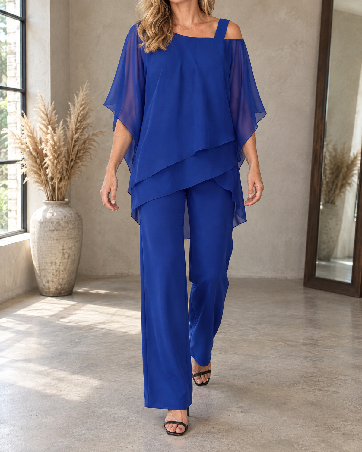 Isaure - Batwing Asymmetric Set