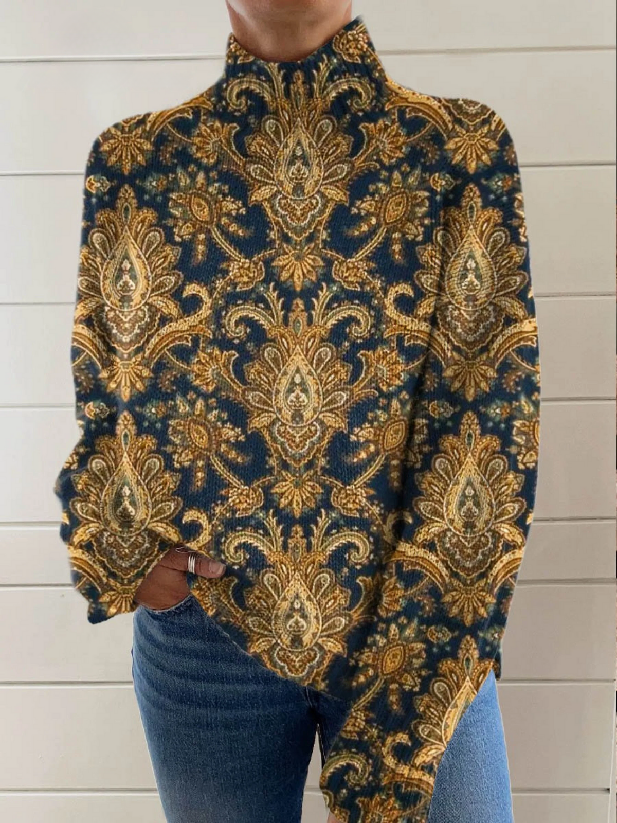 Scarlett - Vintage Floral Art Turtleneck